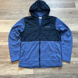 Columbia Men's Black and Blue Performance Jacket